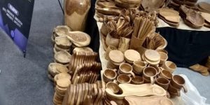 Peluang Usaha Kerajinan Bubut Kayu Kreatif